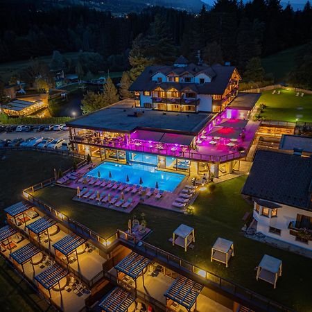 Hotel Weiher Green Lake Falzes Exterior photo