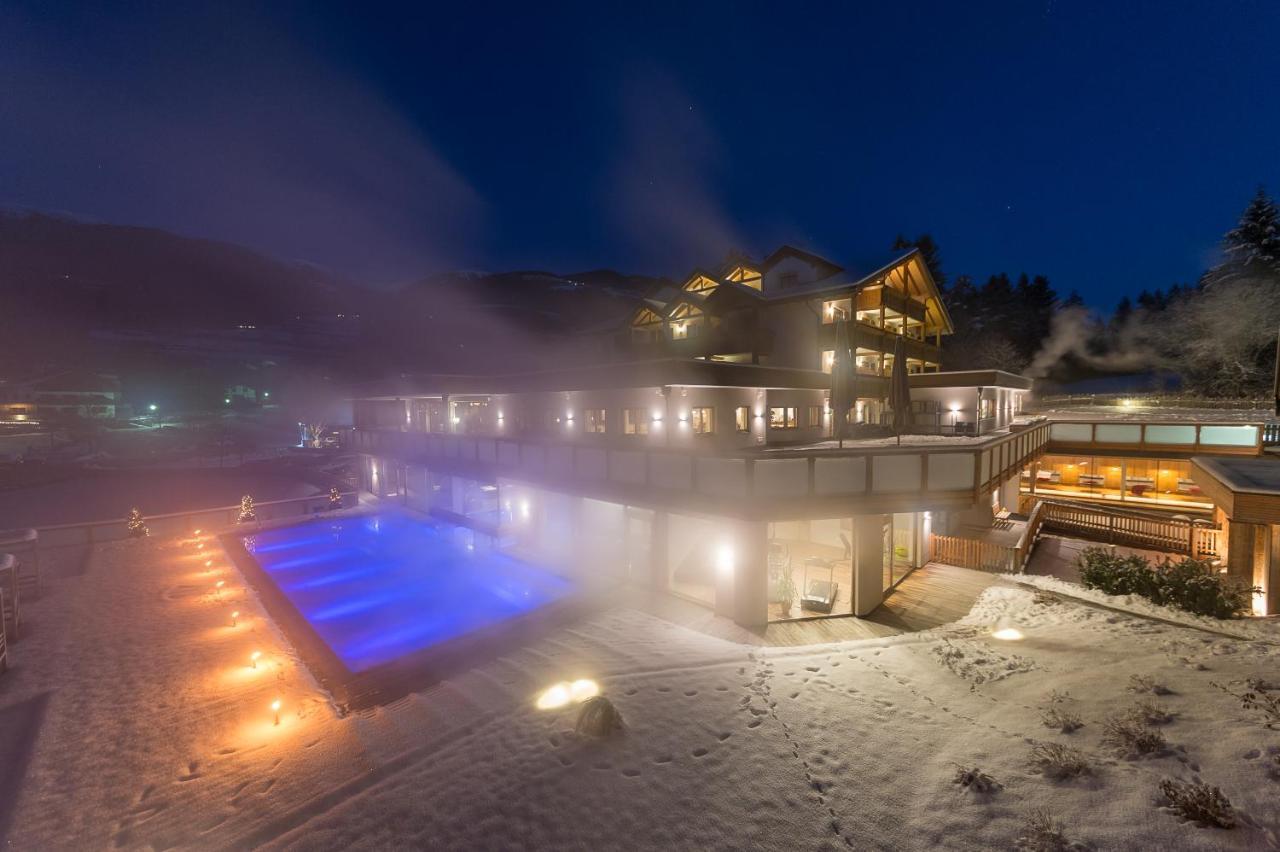 Hotel Weiher Green Lake Falzes Exterior photo