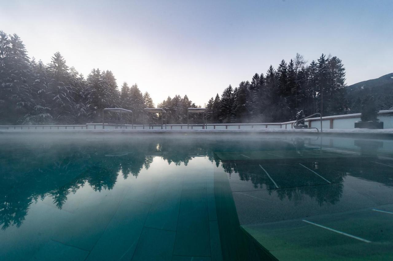 Hotel Weiher Green Lake Falzes Exterior photo