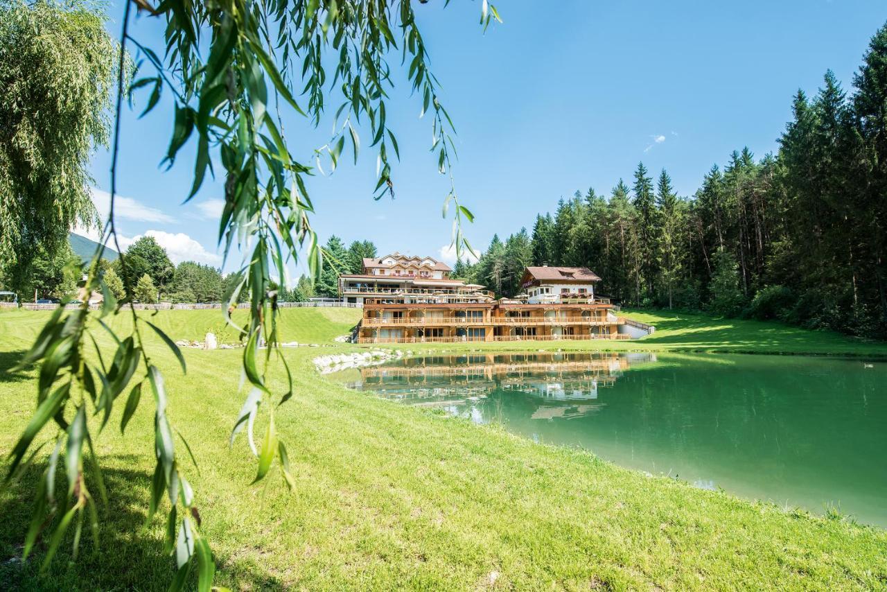 Hotel Weiher Green Lake Falzes Exterior photo
