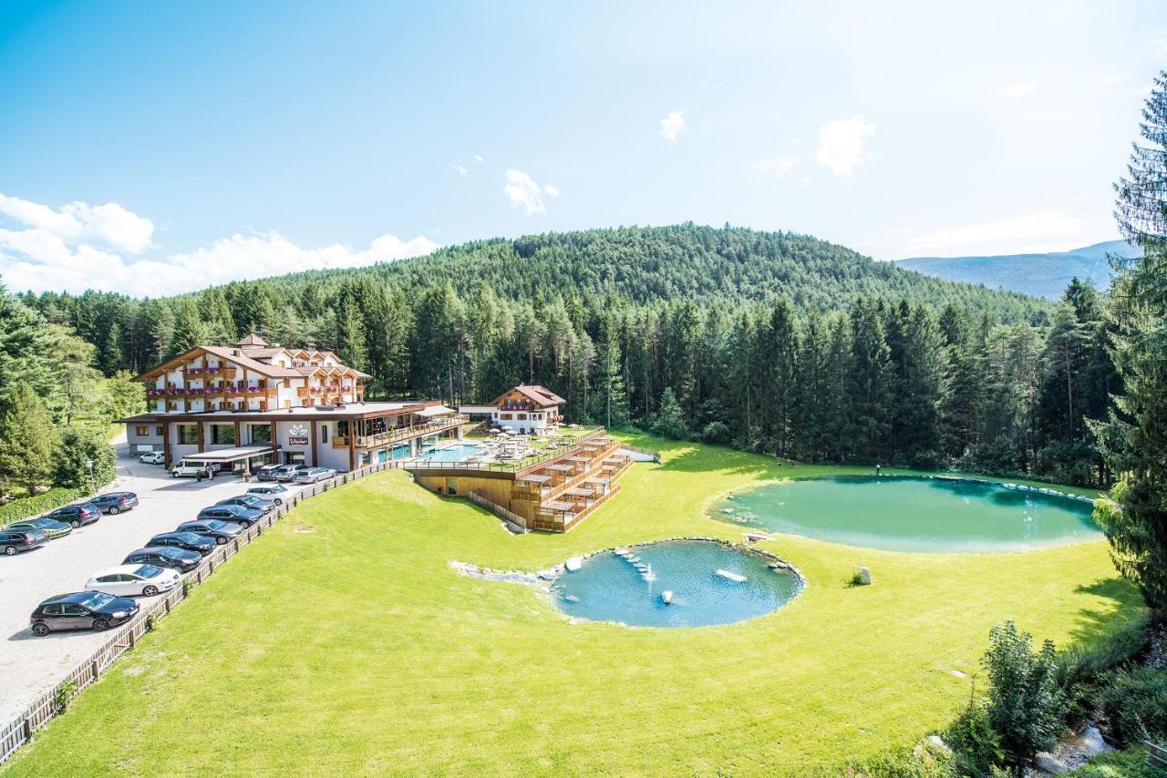 Hotel Weiher Green Lake Falzes Exterior photo